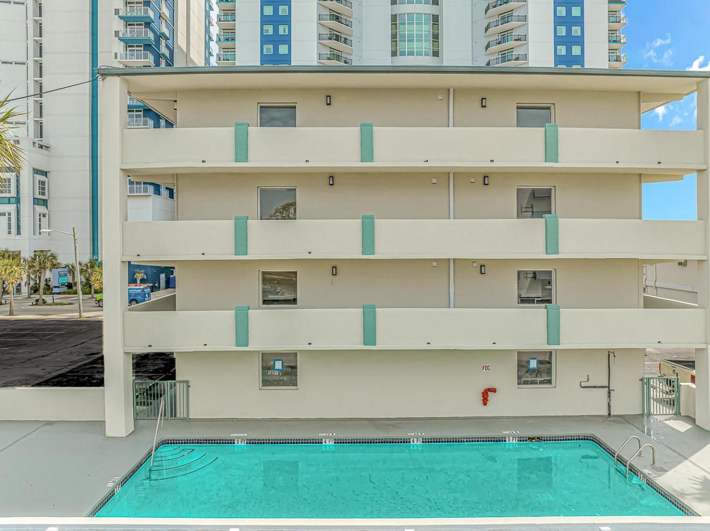 Fifth And Ocean Hotel Myrtle Beach Exterior photo